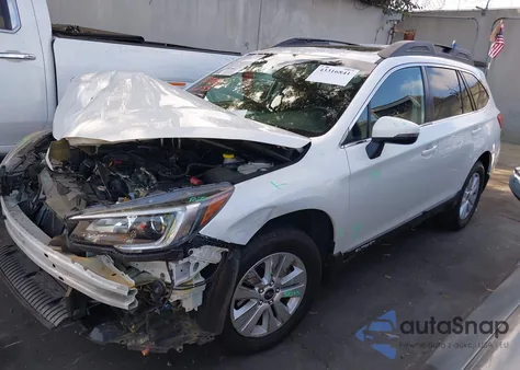 2019 Subaru Outback 2.5I Premium z USA, uszkodzony, nr VIN 4S4BSAHC6K3263534